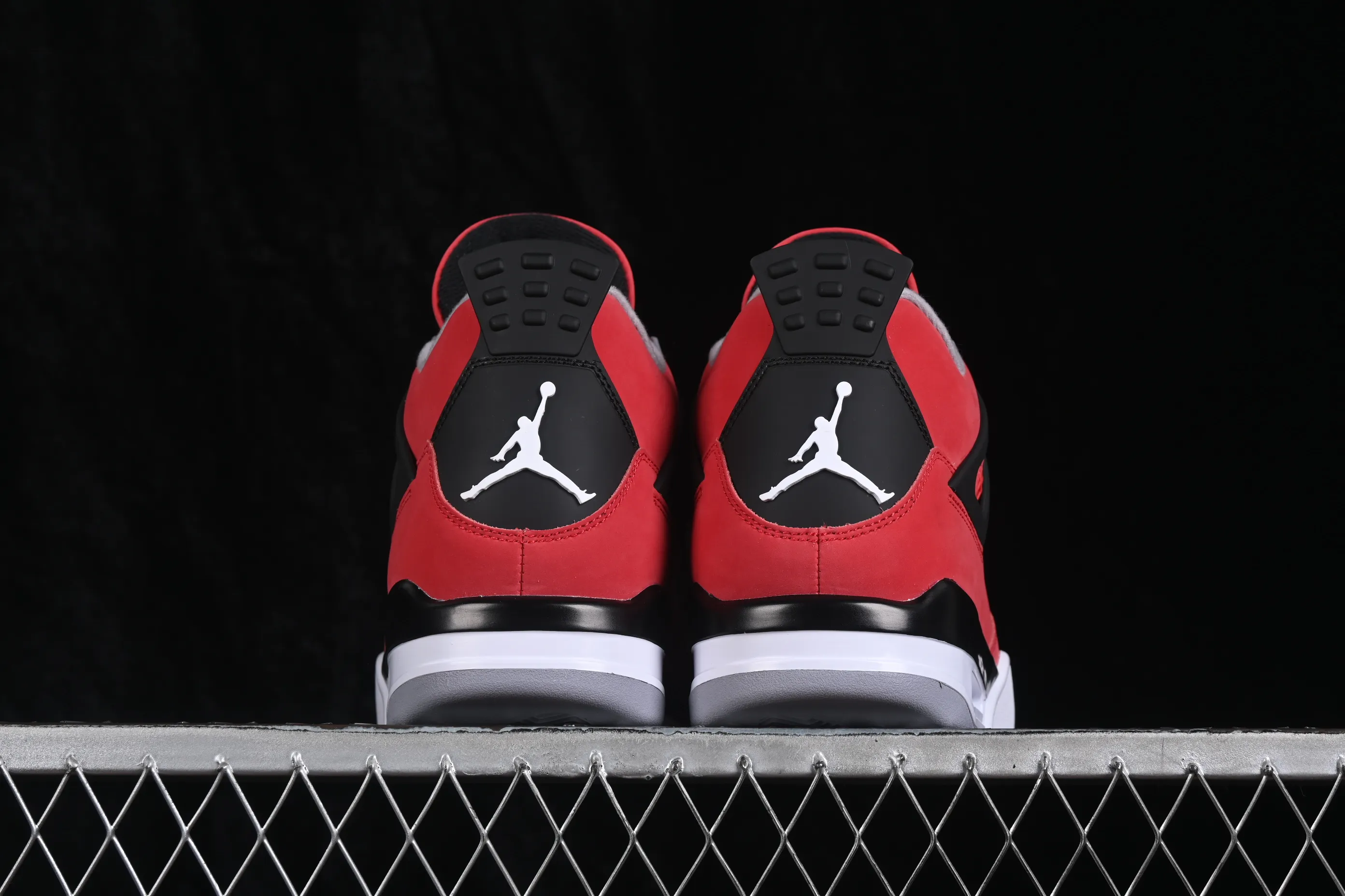 All categories Air Jordan Jordan series basketball shoes Air Jordan 4 LW version Air Jordan 4 "Toro" AJ4 Joe 4 Big Red Bull replica basketball shoes FQ8138-600